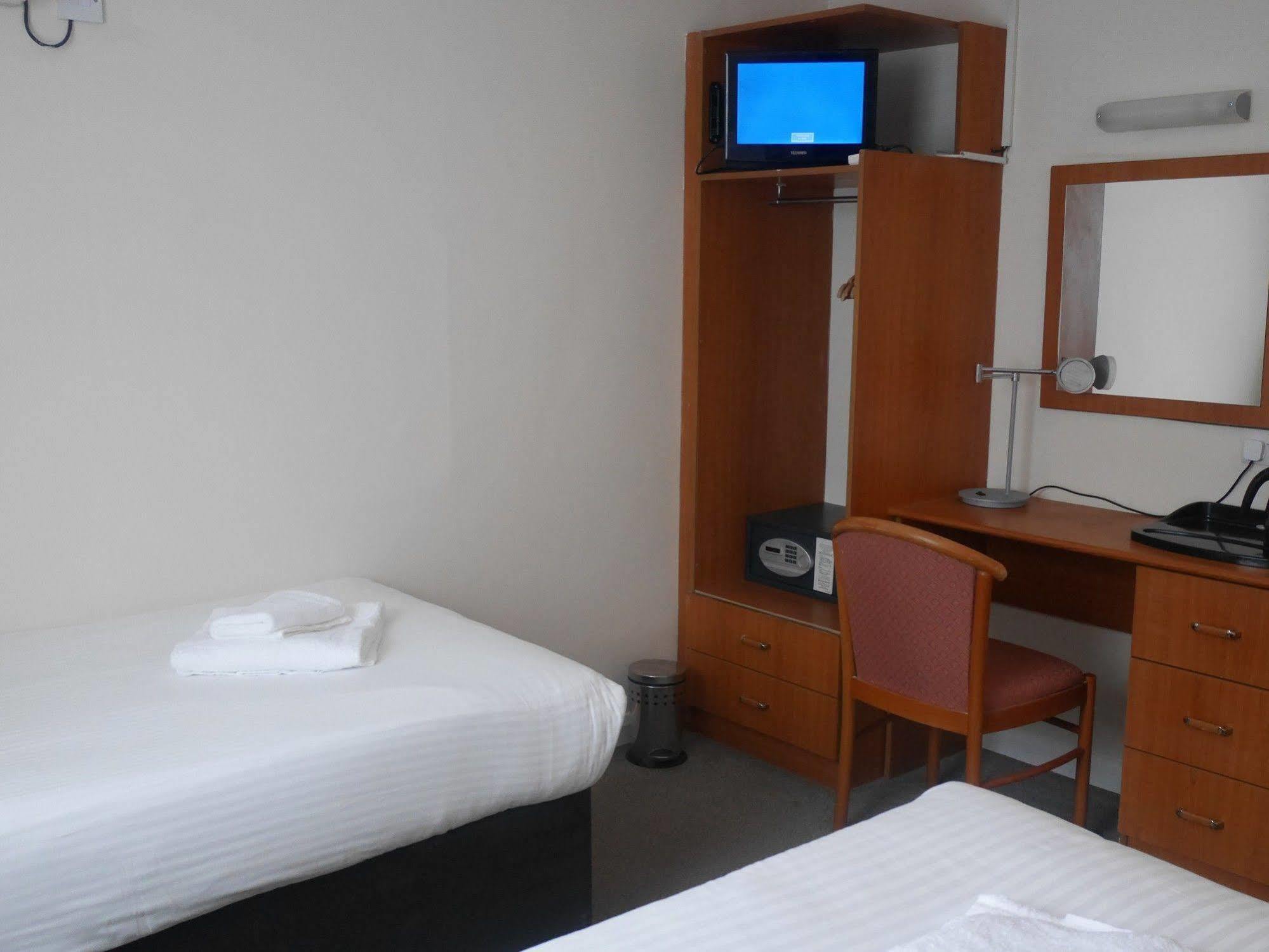 Sk Heathrow Hotel Hayes  Zewnętrze zdjęcie