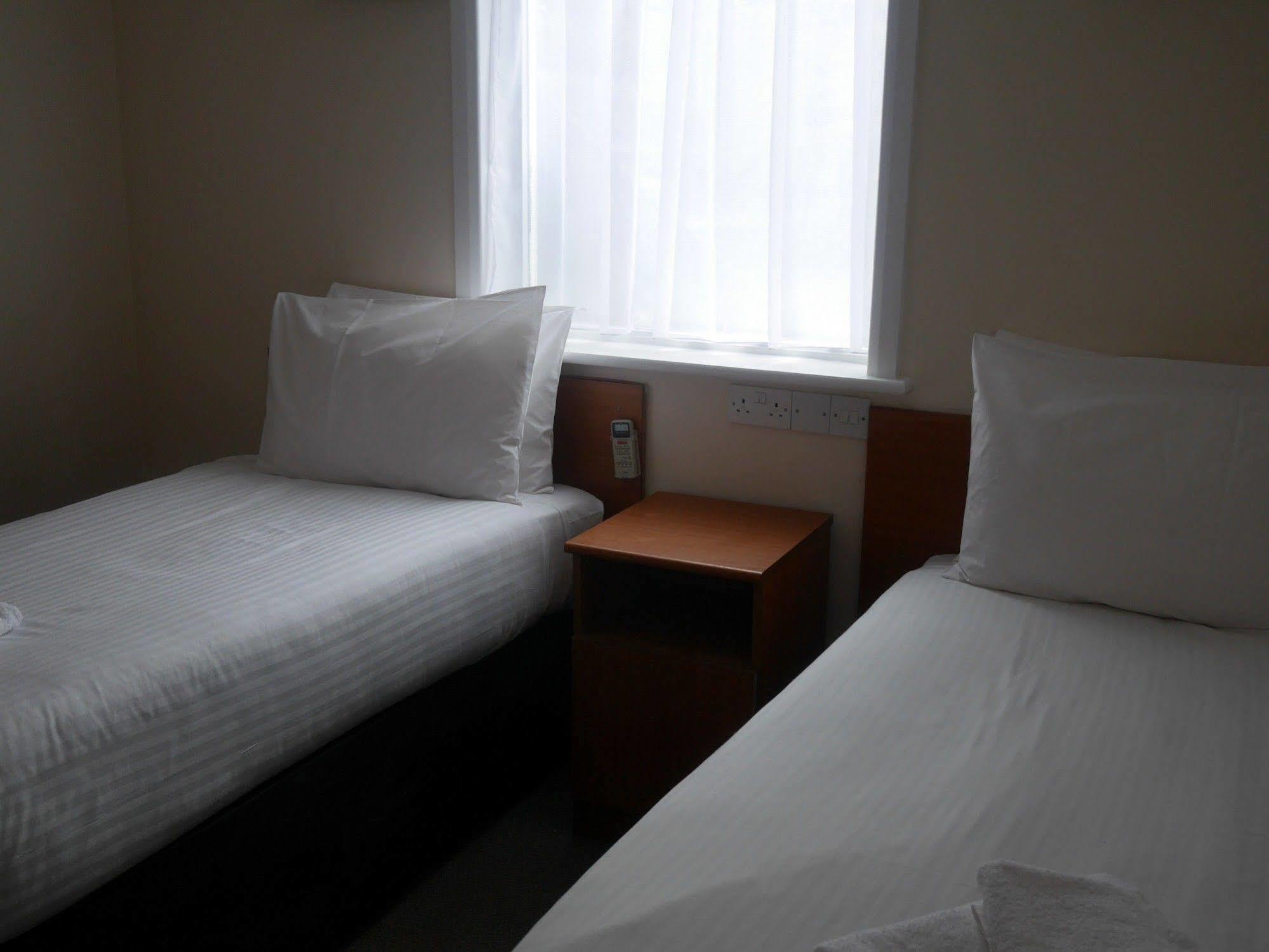 Sk Heathrow Hotel Hayes  Zewnętrze zdjęcie
